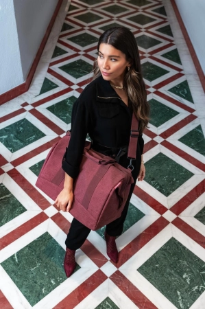 RMT3104_allrounder-L_twist-maroon_reisenthel_PE_10.jpg