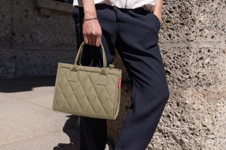RGN5046_daily-shopper-XS_rhombus-olive_reisenthel_PE_09.jpg