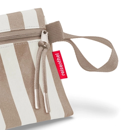 RWP6056_maxi-case_summerstripes-coffee_reisenthel_D_01.jpg