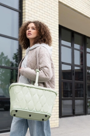 RBK5058_carrybag_puffer-iced-matcha_reisenthel_PE_10.jpg