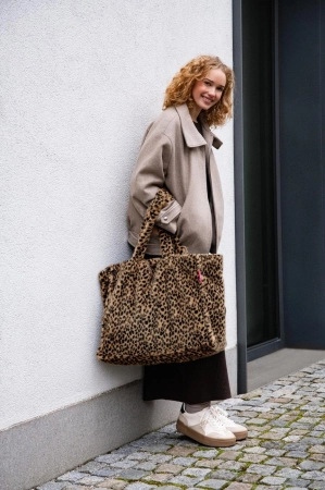 RGR6072_softshopper_leo-fake-fur_reisenthel_PE_09.jpg