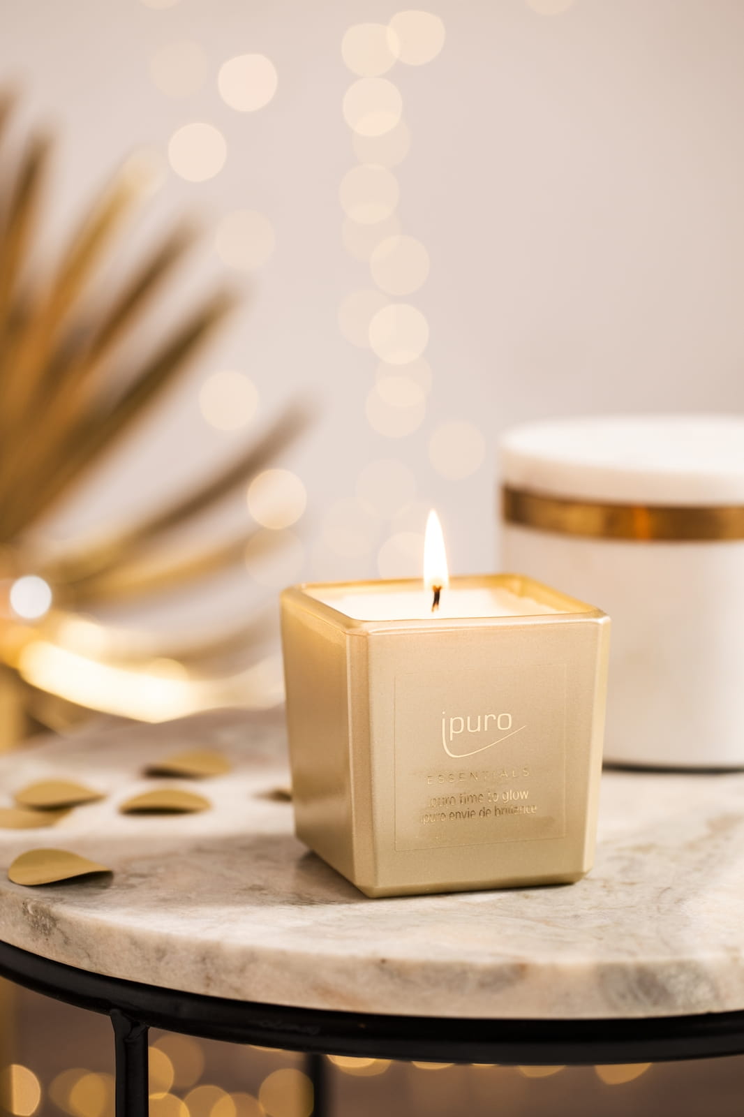 Świeca zapachowa ipuro ESSENTIALS Time to glow 125 g